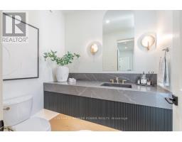 14 - 720 APRICOT DRIVE - 22