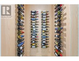 14 - 720 APRICOT DRIVE - 41