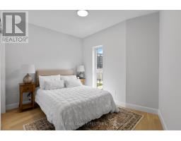 B117 - 2082 LUMEN DRIVE - 32