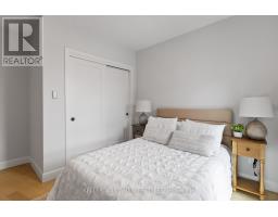 B117 - 2082 LUMEN DRIVE - 33