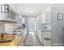 402 FERNDALE AVENUE - 15