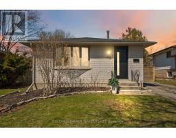 402 FERNDALE AVENUE - 2