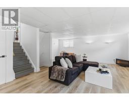 402 FERNDALE AVENUE - 25