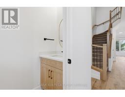 3 - 279 HILL STREET - 18