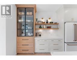 1969 BUROAK CRESCENT - 18