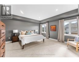 1969 BUROAK CRESCENT - 24