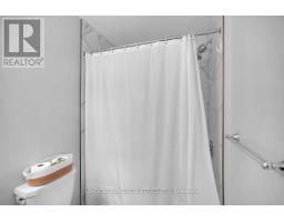 28 - 3380 SINGLETON AVENUE - 27