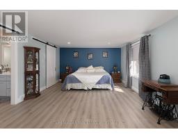 985 NORFOLK COUNTY 28 ROAD - 19