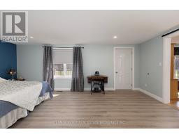 985 NORFOLK COUNTY 28 ROAD - 21