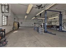 985 NORFOLK COUNTY 28 ROAD - 45