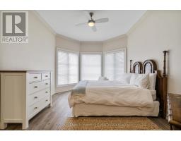 9923 PARKVIEW CRESCENT - 29