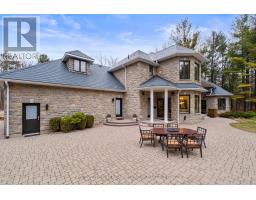 9923 PARKVIEW CRESCENT - 39
