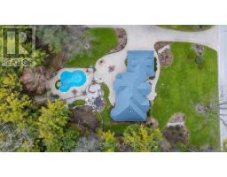 9923 PARKVIEW CRESCENT - 4
