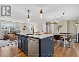 7 GUSTIN AVENUE - 12