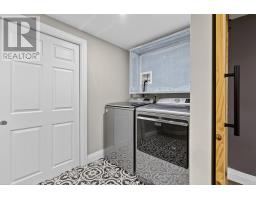 7 GUSTIN AVENUE - 24