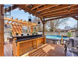 7 GUSTIN AVENUE - 36