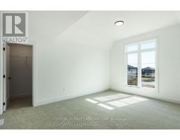 LOT 104 DARWIN CRESCENT - 21