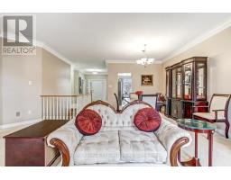 47 - 44 EDGEVALLEY ROAD - 16