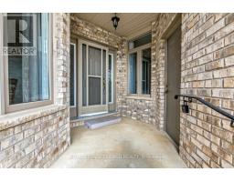 47 - 44 EDGEVALLEY ROAD - 4