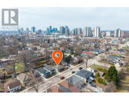 185 MAITLAND STREET - 6