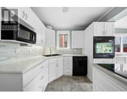 174 IROQUOIS AVENUE - 26