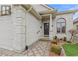 4 - 2615 COLONEL TALBOT ROAD - 3