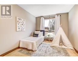 68 GOLFVIEW CRESCENT - 15