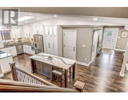 68 GOLFVIEW CRESCENT - 16