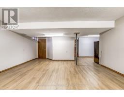 68 GOLFVIEW CRESCENT - 23