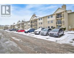 319 - 735 DEVERON CRESCENT - 3