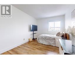 319 - 735 DEVERON CRESCENT - 30