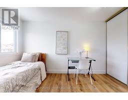 319 - 735 DEVERON CRESCENT - 31