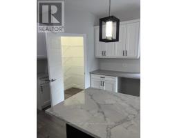 113 MARCONI COURT - 5