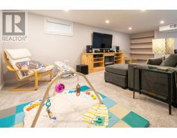 785 STRAND STREET - 20