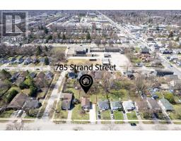 785 STRAND STREET - 34