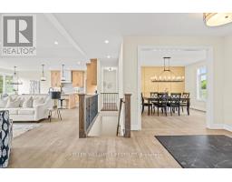 52 EAST GLEN DRIVE - 32