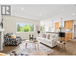 52 EAST GLEN DRIVE - 8