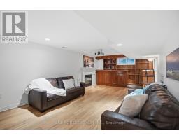 5 - 7222 CLAYTON WALK - 30