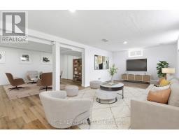 12 CURTIS AVENUE - 35