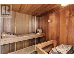 12 CURTIS AVENUE - 40