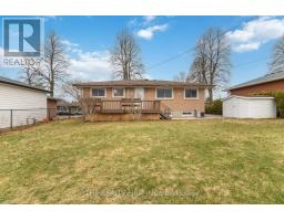 12 CURTIS AVENUE - 42