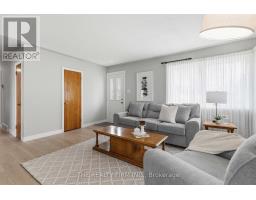 12 CURTIS AVENUE - 5