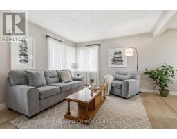 12 CURTIS AVENUE - 7