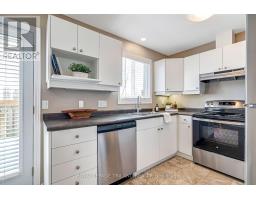 78 - 1535 TROSSACKS AVENUE - 15