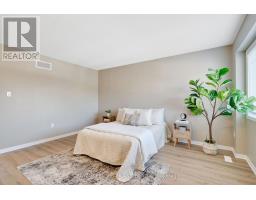 78 - 1535 TROSSACKS AVENUE - 22