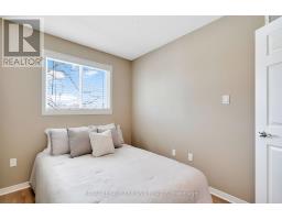 78 - 1535 TROSSACKS AVENUE - 27