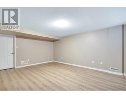 78 - 1535 TROSSACKS AVENUE - 29