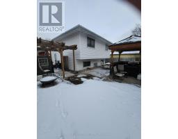 221 ADMIRAL DRIVE - 6