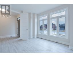 241 LEITCH STREET - 4