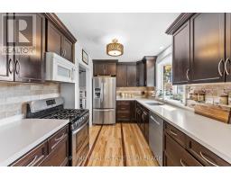 8 CRAMSTON CRESCENT - 10